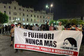 Masivas marchas en Perú contra Keiko Fujimori a una semana de las elecciones