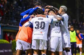 Campeón con Vélez Sarsfield aparece en los planes de Tiago Nunes para reforzar a la UC