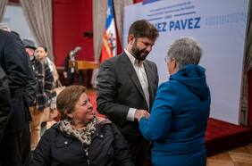 Presidente Boric encabezó acto de reconocimiento por caso de profesora de religión tras fallo de la Corte Interamericana de DD.HH.