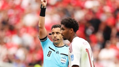 “Los que entienden, sabrán valorarlo”: el arbitraje chileno defiende el polémico debut de Cristián Garay en el Mundial