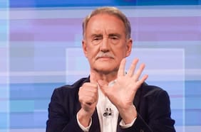 Artés afirma que Chile tiene “300 presos por cada 100 mil habitantes”: falso ❌