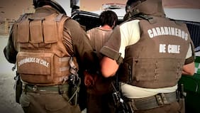 Detiene a sujeto que propinó 12 puñaladas a su exesposa en paradero de La Florida