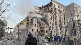 Al menos 38 fallecidos deja ataque ruso contra un almacén cerca de Kiev