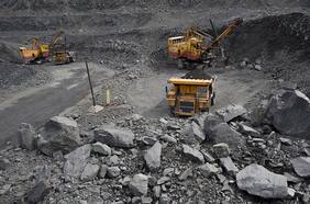 Gasto en exploración minera en Chile anotó contracción de 4,6% en 2024, en línea con baja a nivel mundial