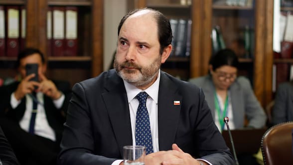 Ministro del Trabajo tras no llegar a acuerdo con la CUT por salario mínimo: “Ahora será el Congreso el que determine”