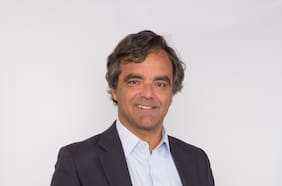 El nuevo rol de uno de los socios chilenos de Patria: Fernando Tisné se traslada a Uruguay