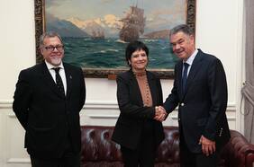 Defensora nacional plantea al Senado agenda para fortalecer institucionalidad de la Defensoría Penal Pública