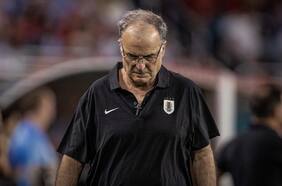 La Roja mira de reojo: Marcelo Bielsa pierde a dos importantes figuras de Uruguay para visitar a Bolivia