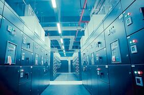 ¿De qué forma los centros de datos se están adaptando al crecimiento de la inteligencia artificial?