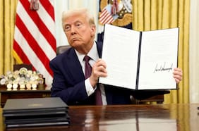 Trump indulta a 23 activistas antiaborto procesados por bloquear la entrada a clínicas de salud reproductiva