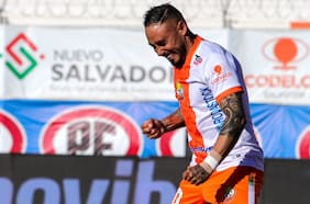 Cobresal se impone a Unión La Calera y se afianza en zona de Copa Sudamericana