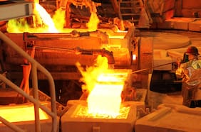 La minería privada sube un 50% su tributación este año: cuánto aportan las empresas top 10