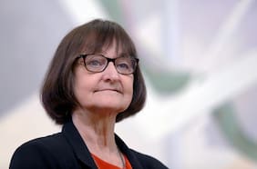 Rosa Devés advierte que con los aranceles regulados en el FES “hay un riesgo en el largo plazo, y en el mediano incluso”