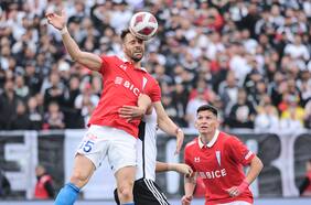 Uno a uno: la polémica roja de Kagelmacher y la desatención final de Zampedri marcaron a la UC en el Monumental
