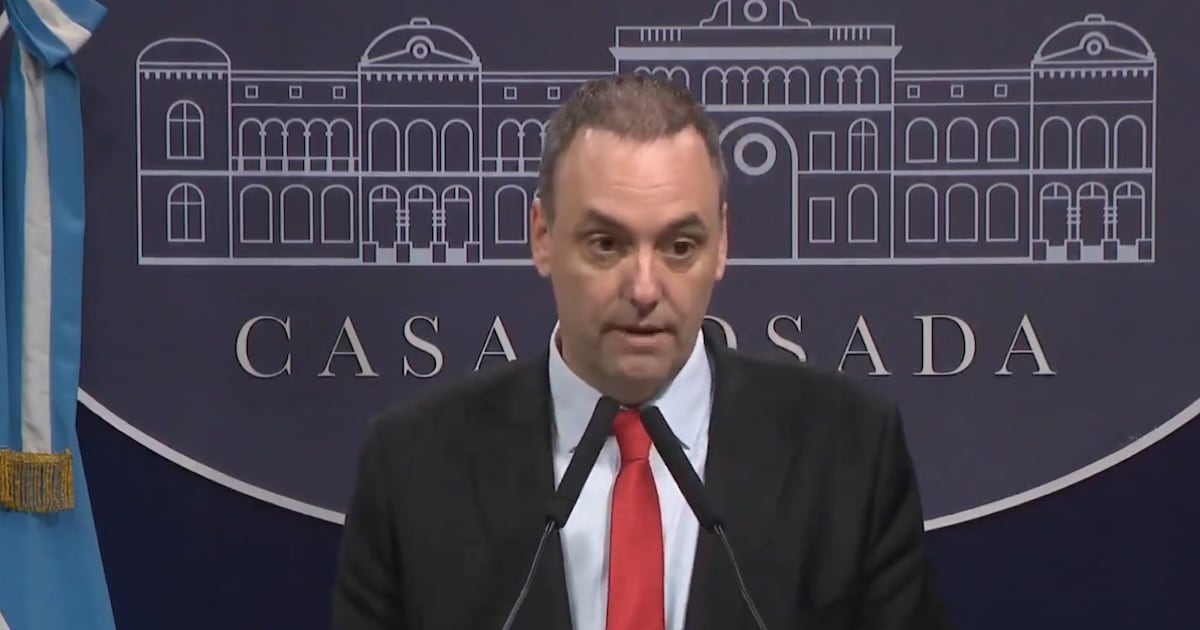The reasons for the departure of the Chief of Staff of Milei - The Third