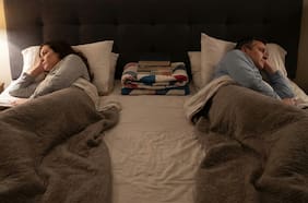 Qué es el “deber conyugal” que Francia busca abolir en el matrimonio