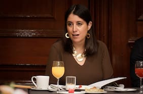 Subtel destaca relación con Wom para el despliegue del 5G pese al caso de incumplimientos en el proyecto de fibra óptica