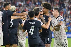 A los empujones y encarándose: el lamentable final entre los jugadores de Estados Unidos y Chile