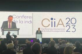 Los otros llamados al gobierno que hizo el presidente de las aseguradoras en la cena anual de la industria