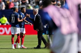 La llamativa charla de Didier Deschamps para evitar el relajo de Francia: “¿Conocen a Bolivia?”