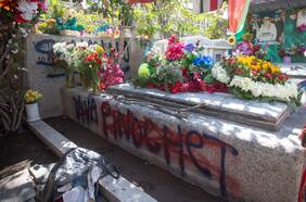 Diputado Kaiser tras vandalización a tumba de Víctor Jara y Joan Turner: “A los muertos se les respeta”