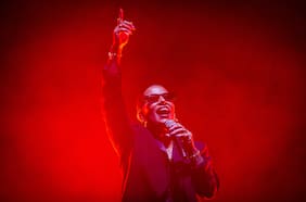 Ana Tijoux ofrece sólido concierto en su debut en solitario en el Movistar Arena