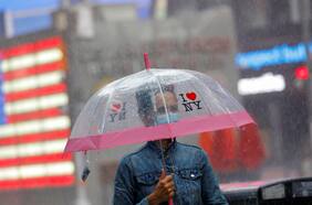 Nueva gobernadora de Nueva York transparenta cifra de fallecidos por Covid-19 y añade 12 mil víctimas mortales en balance oficial