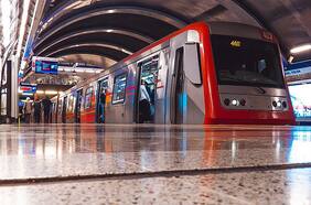 Metro de Santiago restablece servicio en Línea 2 tras mantener varias estaciones cerradas por falla técnica