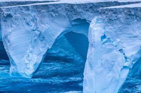 El iceberg más grande del mundo comienza a desaparecer