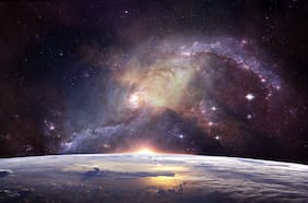 Hawking tenía razón: científicos descubren que el Universo se está evaporando frente a tus ojos