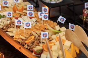 Los quesos estadounidenses llegan a la conquista de los consumidores chilenos