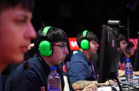Juegos Suramericanos: los eSports le dan una medalla de plata al Team Chile y la natación aporta otro bronce