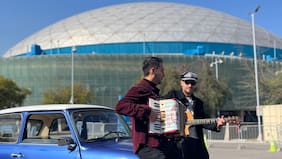 Los Vasquez festejan a lo grande: sortean un Mini, una guitarra y un acordeón en sus shows en el Movistar Arena