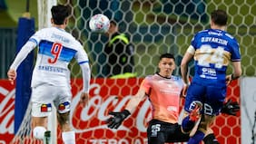 A la UC le basta con un tiempo para derrotar a Everton y liderar en la fase de grupos de la Copa Chile
