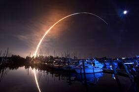 Mira las mejores fotos que dejó el despegue de Artemis que llevará nuevamente astronautas a la Luna