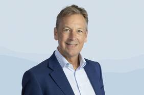 El CEO de Rio Tinto, que firmó el acuerdo con Codelco por el litio, dejará su cargo este año