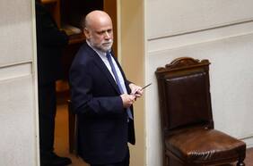 Elizalde enfrenta una controvertida sesión de la comisión de Seguridad para explicar recorte presupuestario al Ministerio Público