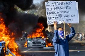 Qué está pasando en Los Ángeles con las protestas de migrantes que se “alzaron” contra Trump