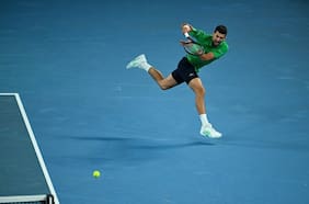 “Estoy pensando en cuánto tiempo más puedo seguir así”: Novak Djokovic se despide llorando del US Open en la primera ronda