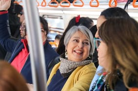 Expertos en el PC desmenuzan irrupción de Jara y su posibilidad de llegar a La Moneda