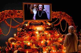 La funeraria que utiliza IA para “revivir” a las personas fallecidas a través de sus fotografías