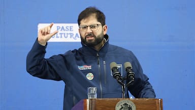 Pese a mejor Imacec, Presidente Boric cerrará su mandato con el segundo peor desempeño económico desde 1990