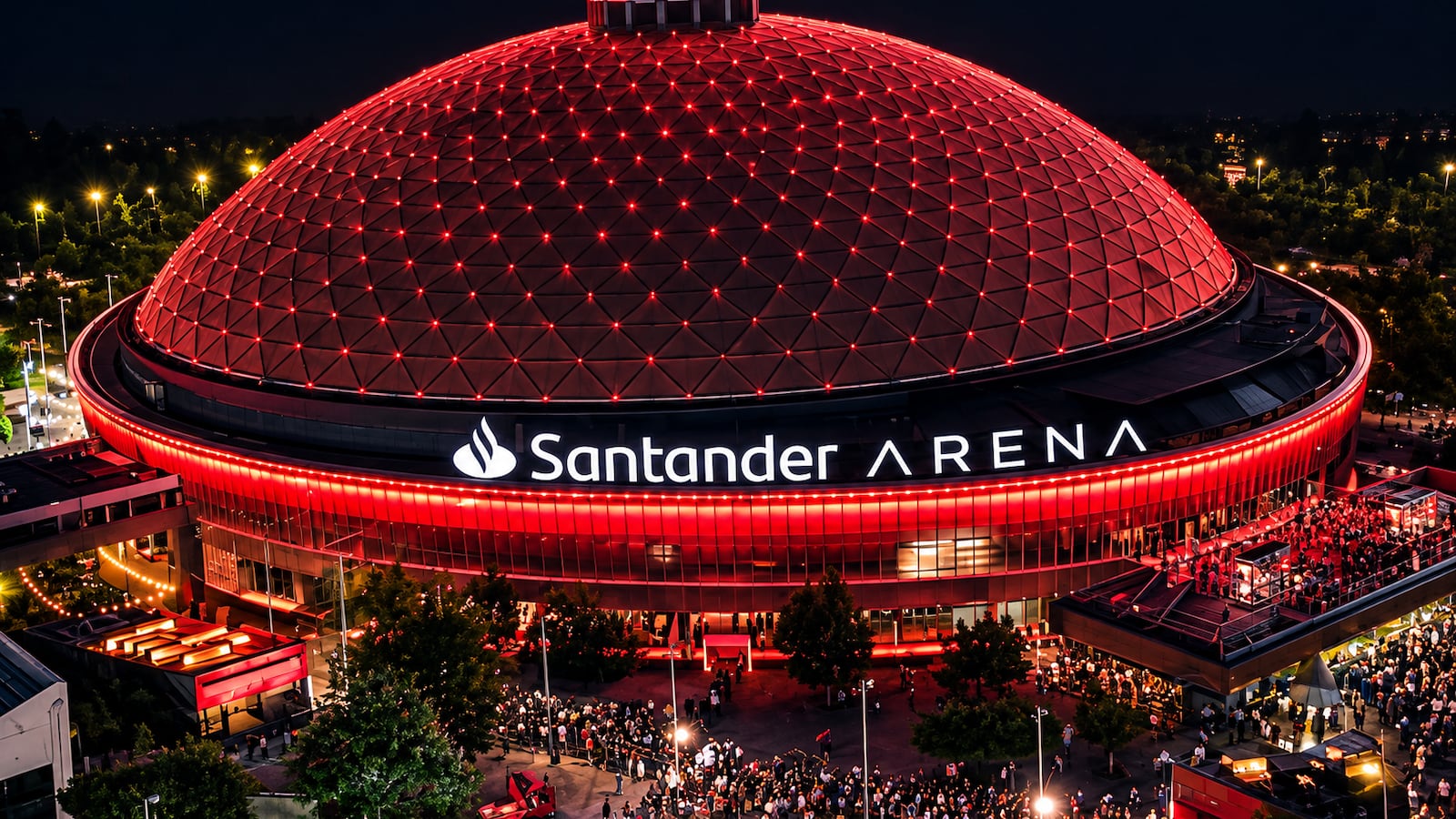 Santander Arena: la estrategia musical detrás del recinto que por casi dos décadas vistió Movistar - La Tercera