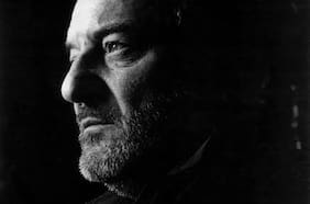 Críticas al Festival de Viña, a un país que “prostituye sus valores” y a un Raphael “anodino”: el Patricio Manns periodista