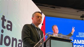 Álvaro Ortiz asume presidencia de la DC y define rol opositor ante gobierno de Kast: “No será de bloqueo ni de trinchera”