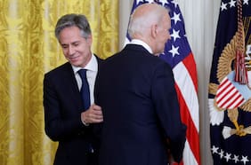 La sombría antesala de la histórica visita del secretario de Estado Antony Blinken a China