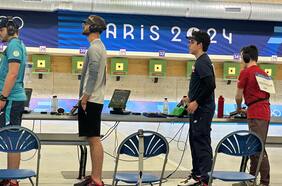 El más joven del Team Chile: con solo 16 años, Diego Parra realiza su estreno y se despide del tiro al blanco en París 2024