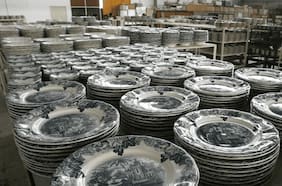 Paola y Gabriela Luksic compran La Cartuja Pickman, una histórica y quebrada empresa de cerámica en España