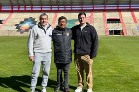 El viaje del staff de la Roja a El Alto para activar el plan Bolivia