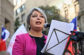 “No hay más esfuerzo fiscal”: Jara descarta gratuidad universal, pero propone extender beneficio al 70% más vulnerable